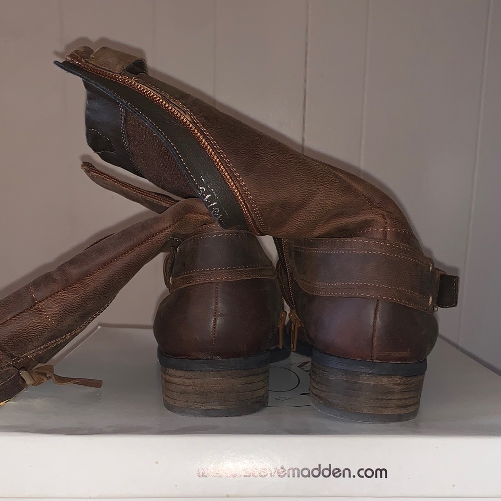 Boots!